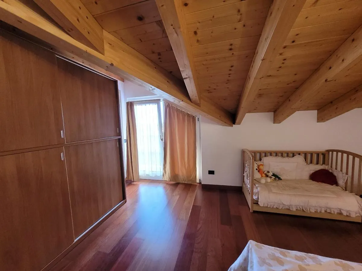 Mirella Mountain Lake Iseo Hospitality Apartment Bossico Italy