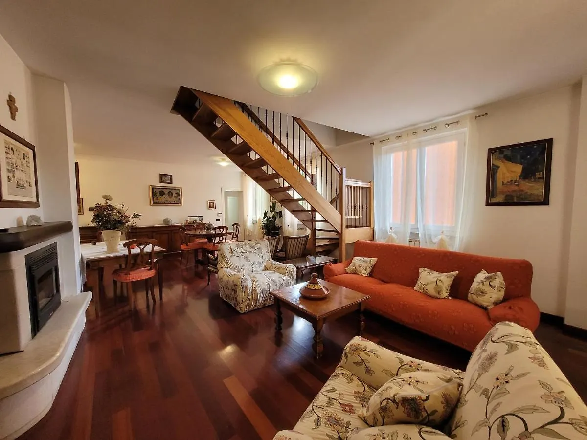 Mirella Mountain Lake Iseo Hospitality Apartment Bossico 0*,  Italy